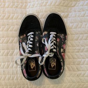 Rose print, Lace up Vans